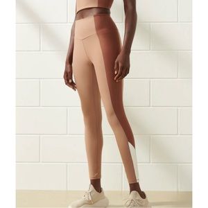 YPB | Abercrombie & Fitch Athletic High Rise Leggings | Size XL Brown & White